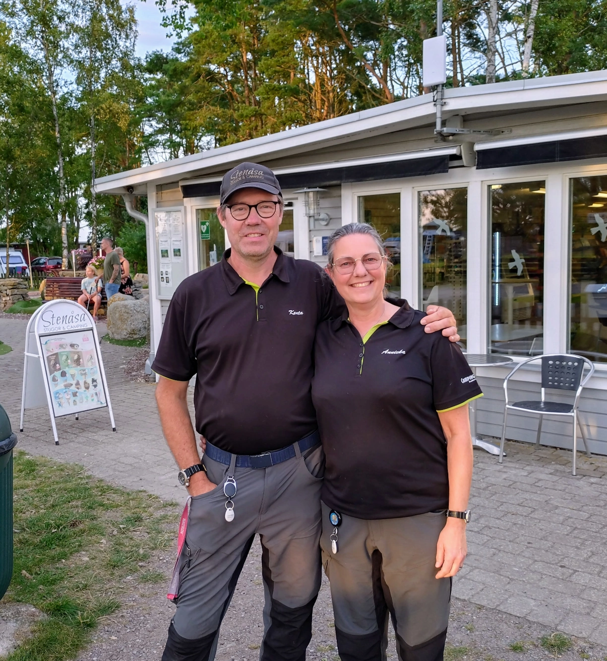 Kenta & Annicka auf dem Stenåsa Campingplatz